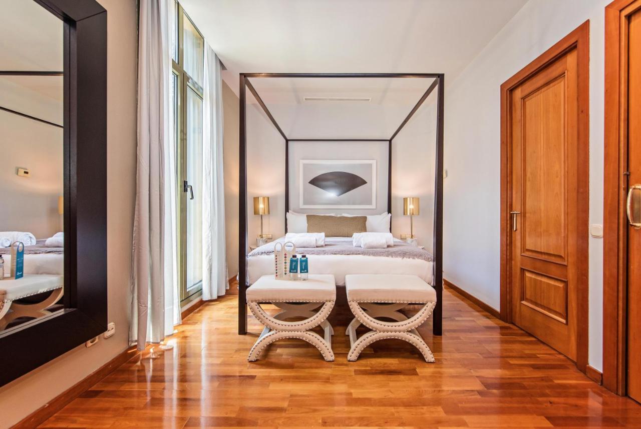 Plaza Catalunya Apartment Barcelona Luaran gambar
